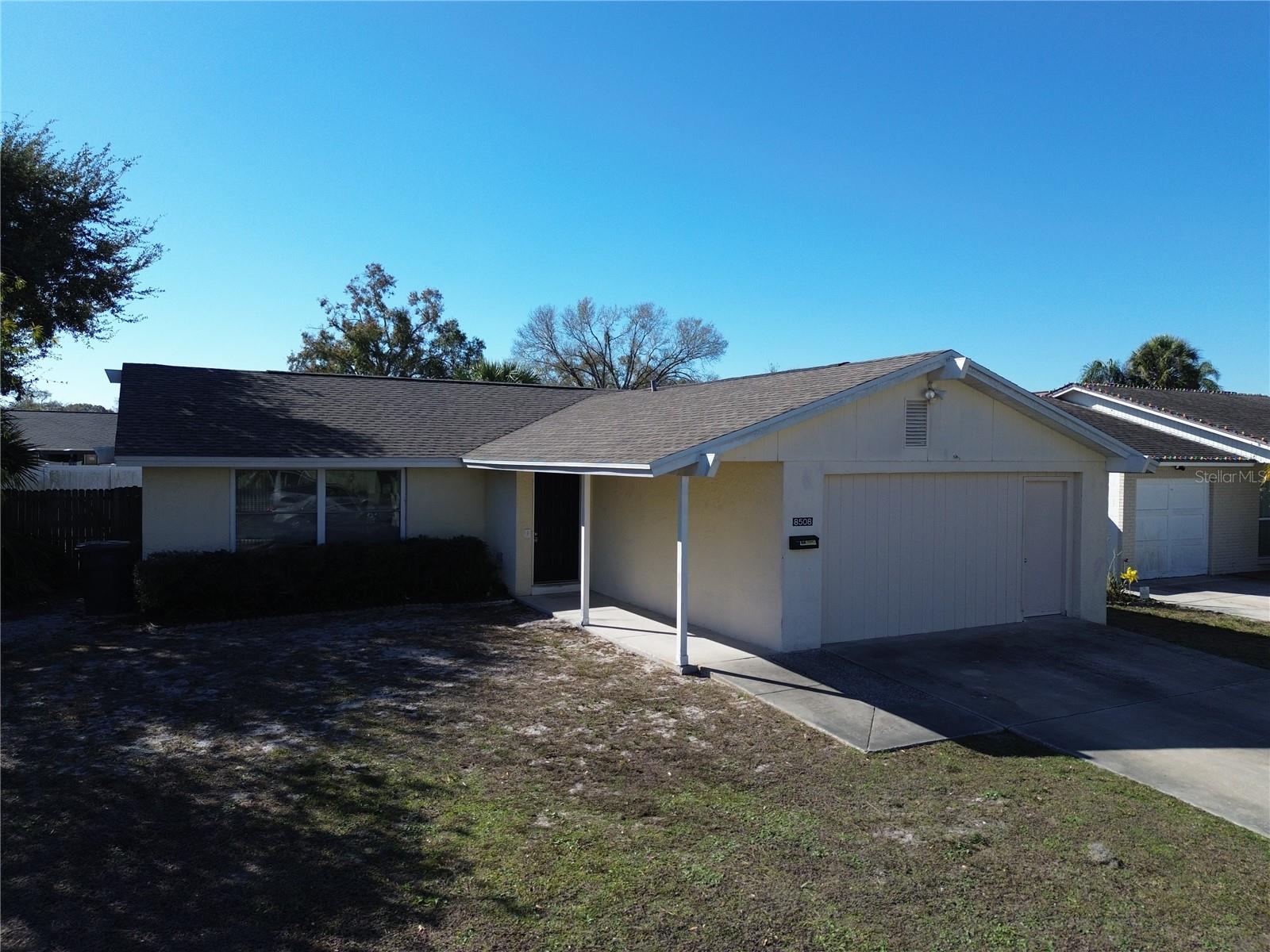 8508 WOODHURST DR, TAMPA, FL, 33615