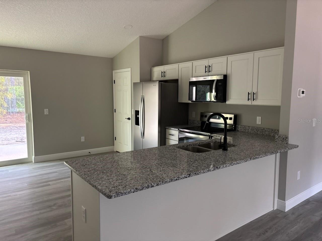 9175 N COMMODORE DR, DUNNELLON, FL, 34434