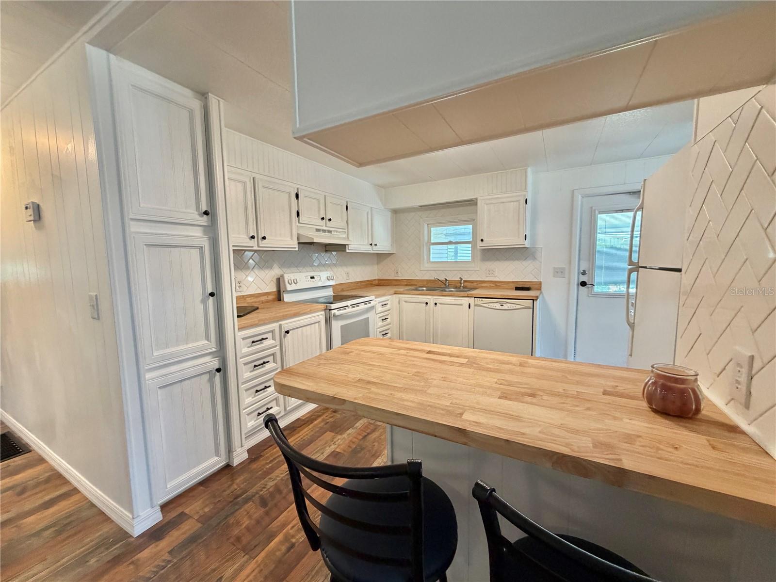 103 TAMARISK WAY, LEESBURG, FL, 34748