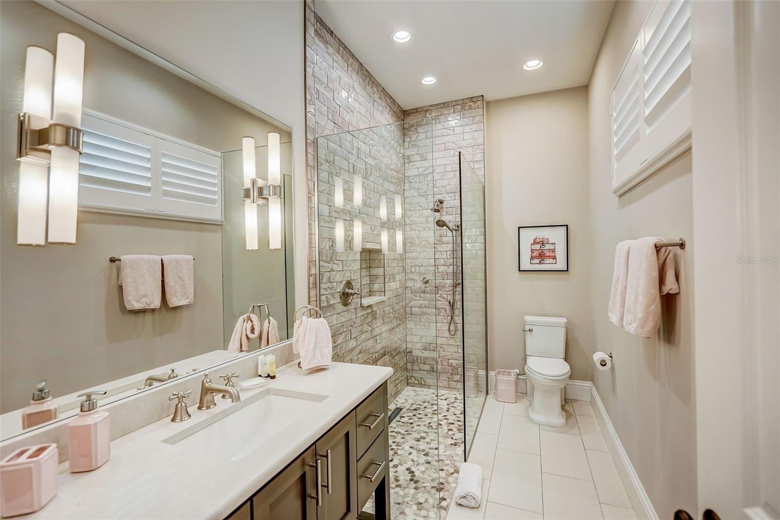 125 S BLVD OF PRESIDENTS, SARASOTA, FL, 34236