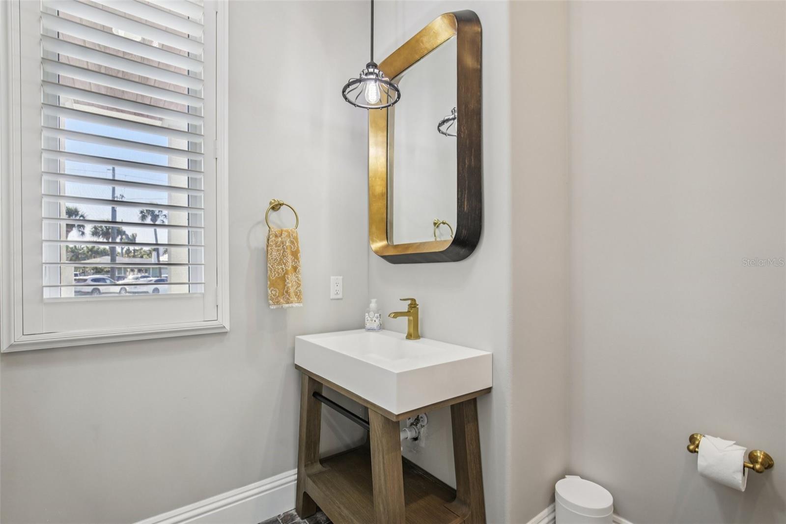 A4680622 Property Photo