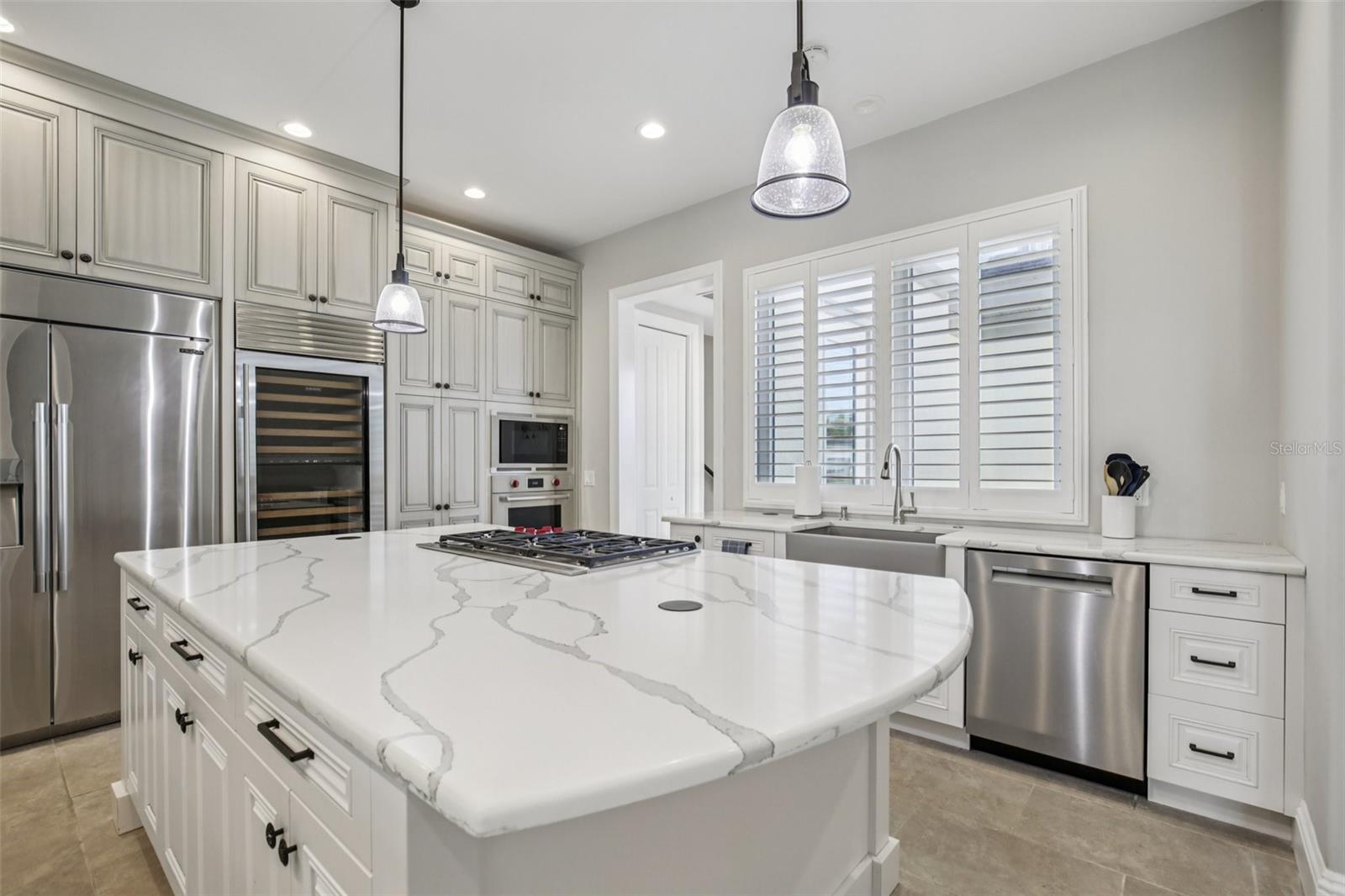 A4680622 Property Photo