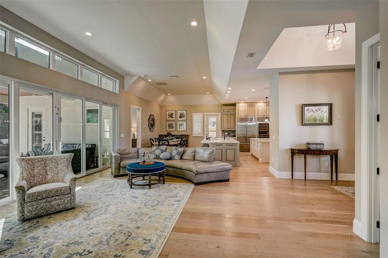 125 S BLVD OF PRESIDENTS, SARASOTA, FL, 34236