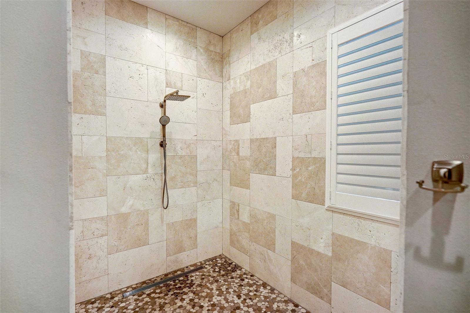 125 S BLVD OF PRESIDENTS, SARASOTA, FL, 34236