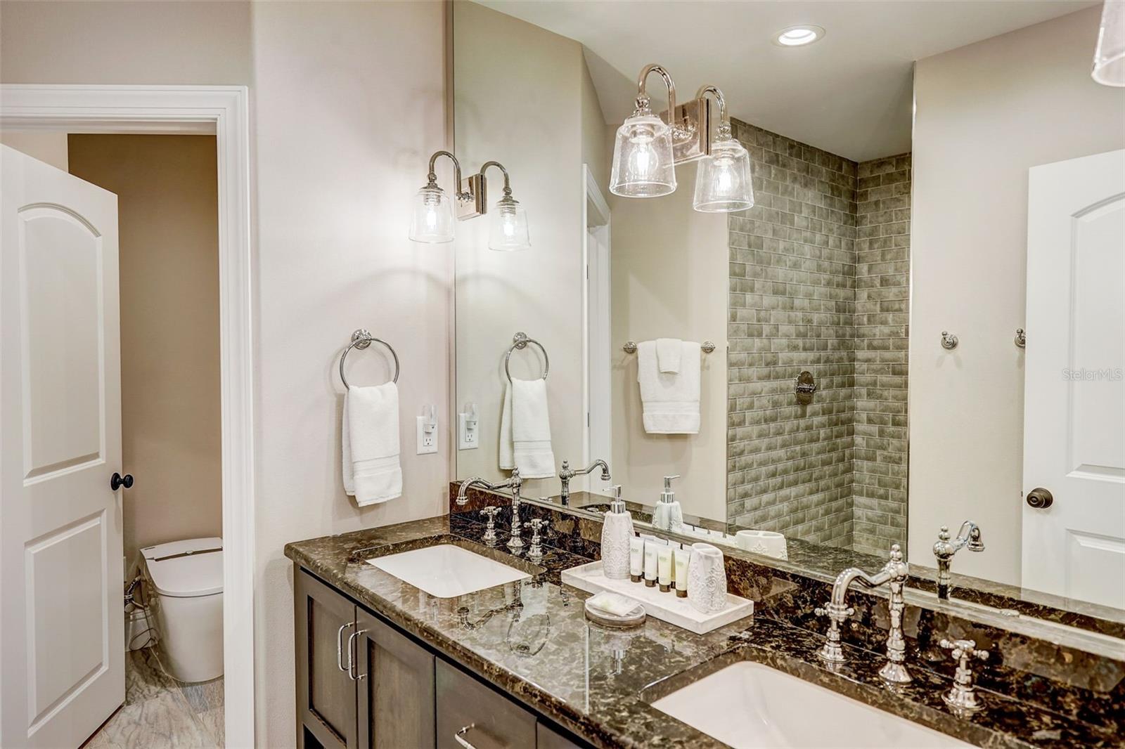 125 S BLVD OF PRESIDENTS, SARASOTA, FL, 34236