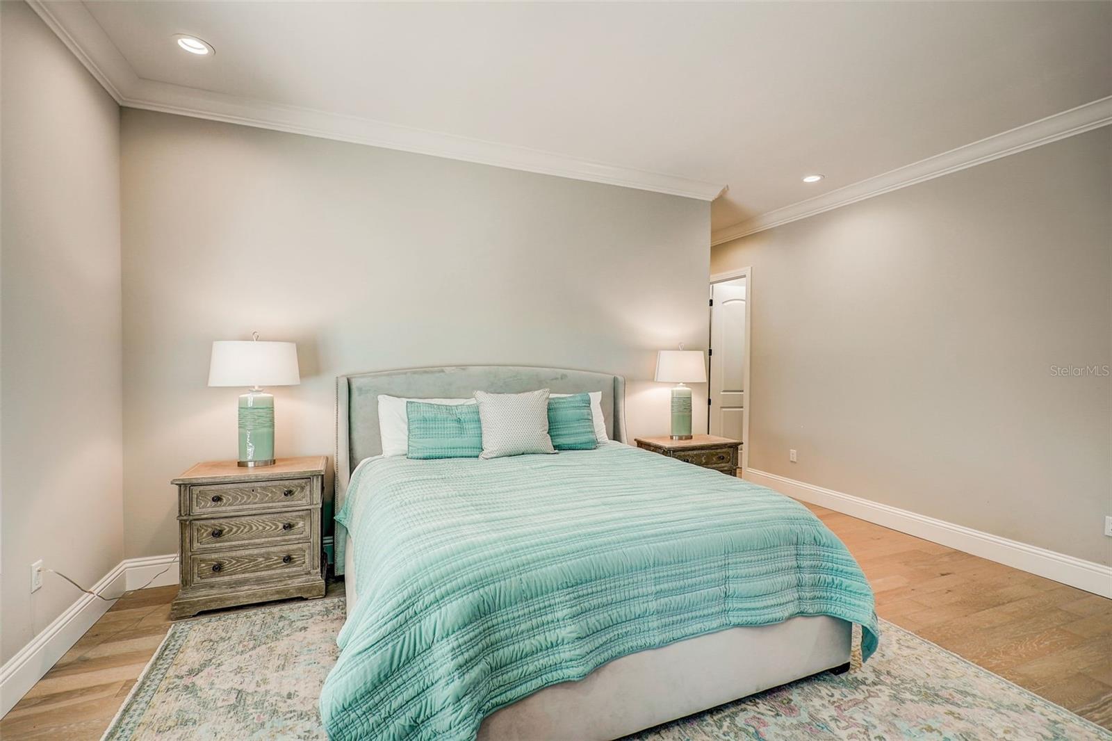 125 S BLVD OF PRESIDENTS, SARASOTA, FL, 34236