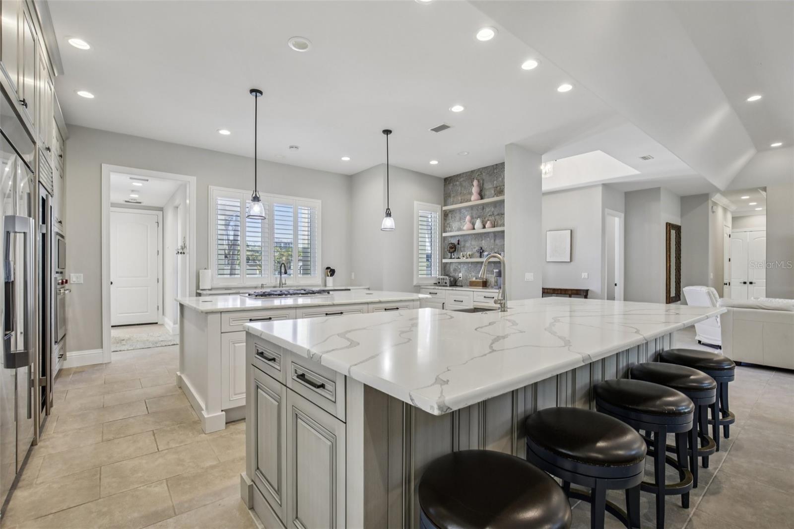 A4680622 Property Photo