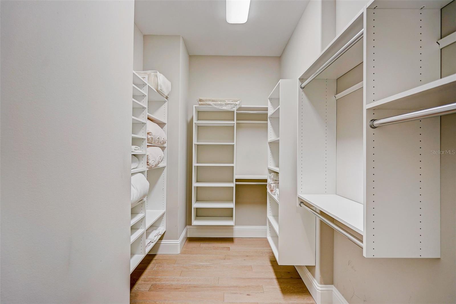 125 S BLVD OF PRESIDENTS, SARASOTA, FL, 34236