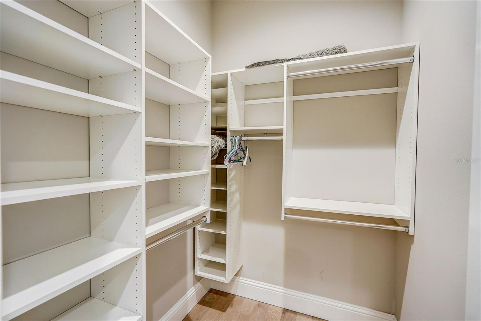 125 S BLVD OF PRESIDENTS, SARASOTA, FL, 34236