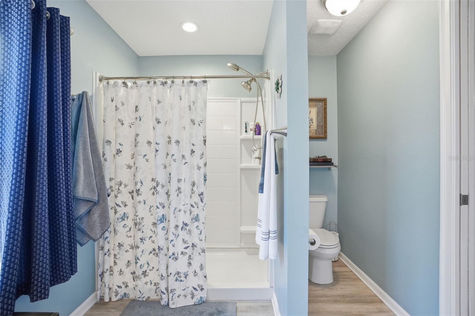 17402 MABERLY RD, WEEKI WACHEE, FL, 34614