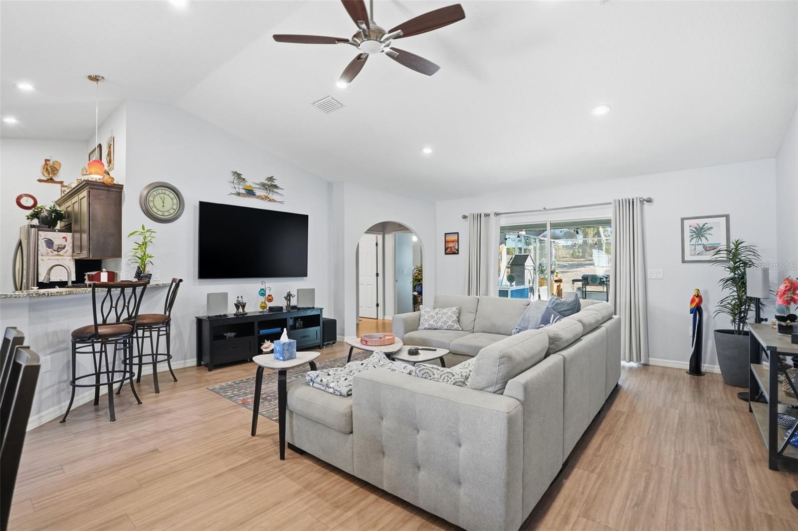 17402 MABERLY RD, WEEKI WACHEE, FL, 34614