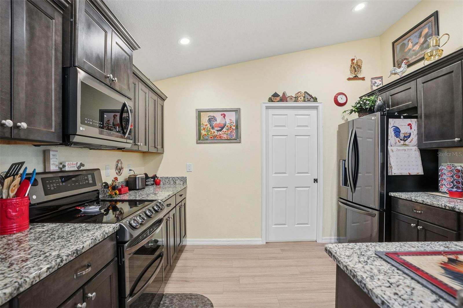 17402 MABERLY RD, WEEKI WACHEE, FL, 34614