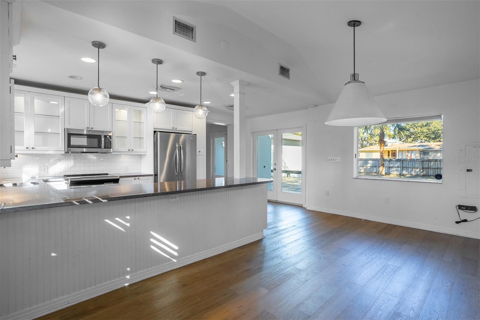 4107 W MULLEN AVE, TAMPA, FL, 33609