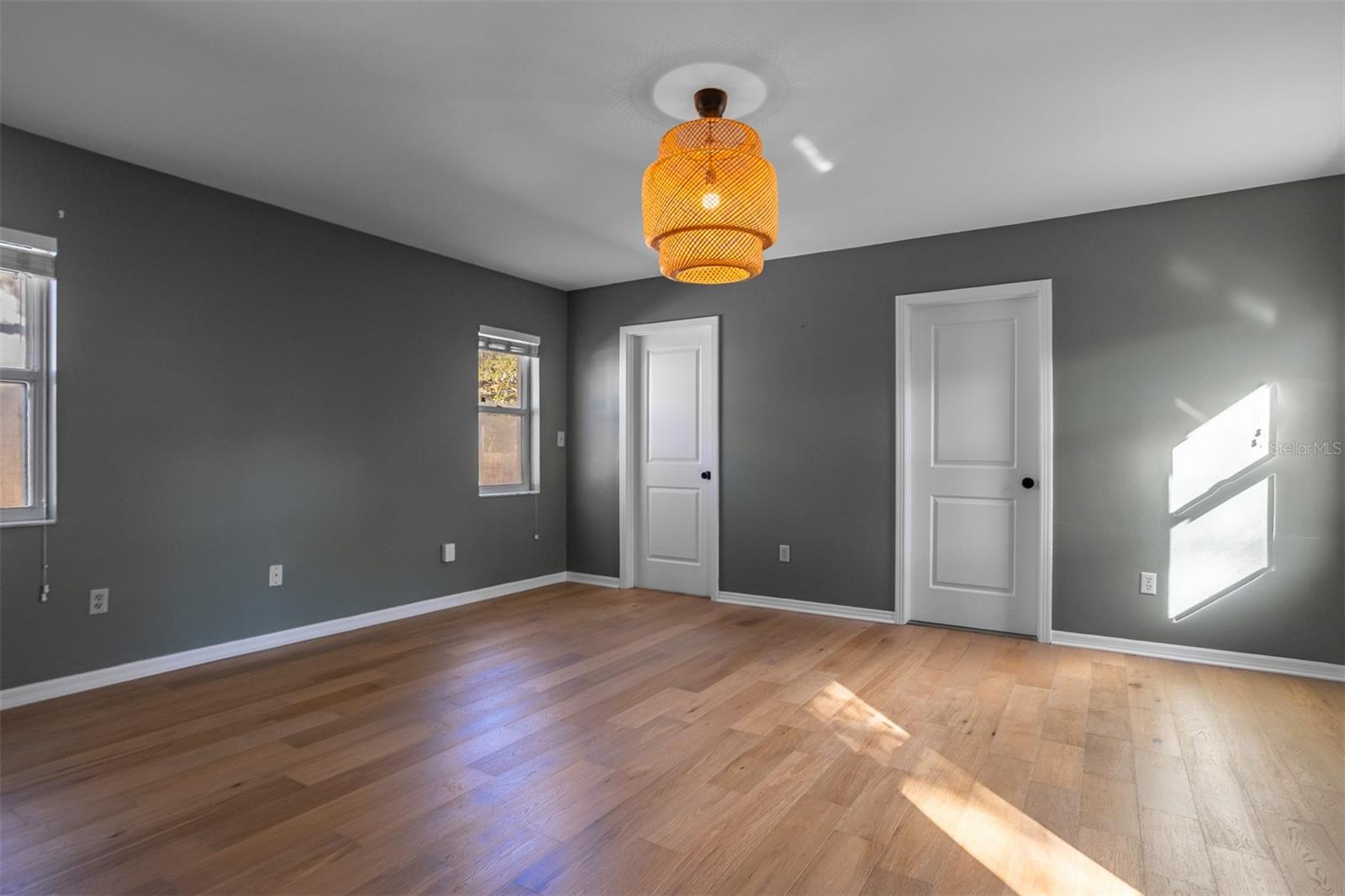 4107 W MULLEN AVE, TAMPA, FL, 33609