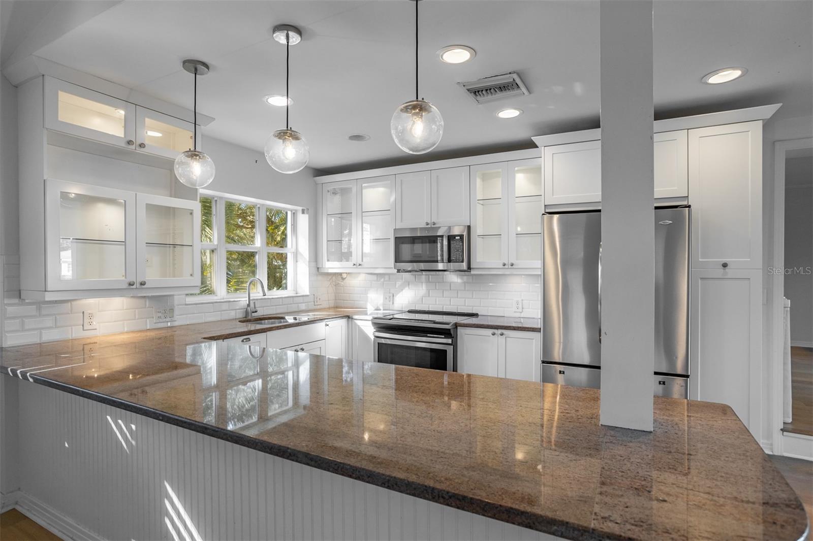 4107 W MULLEN AVE, TAMPA, FL, 33609