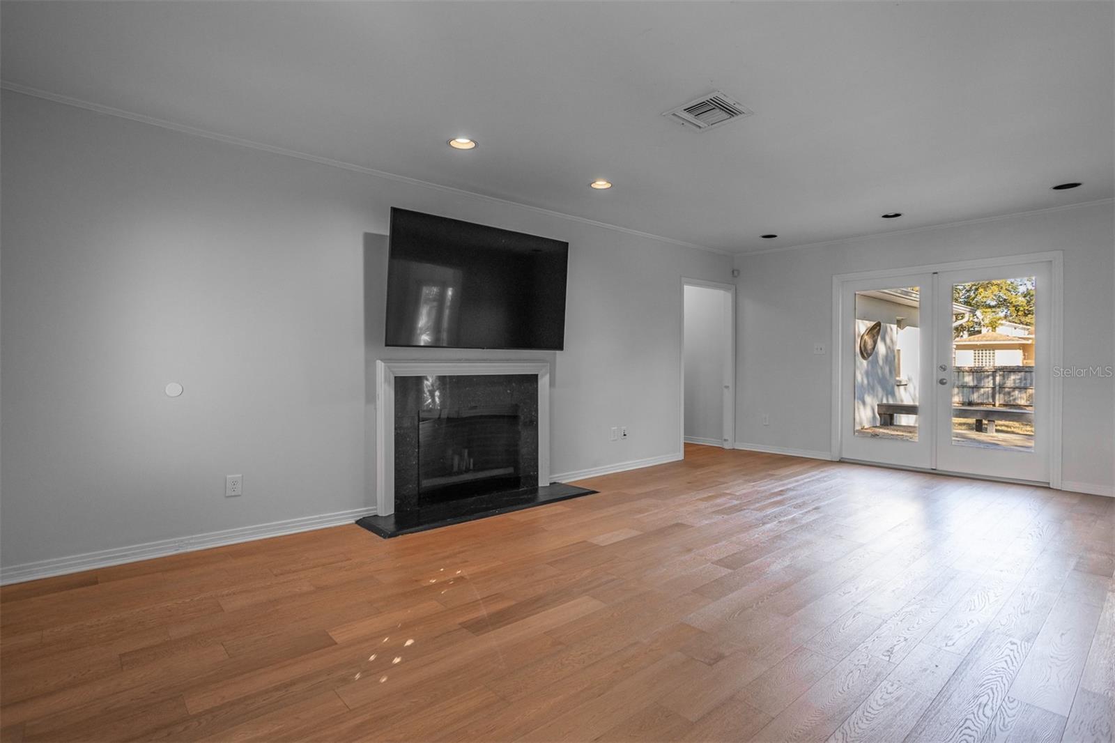 4107 W MULLEN AVE, TAMPA, FL, 33609