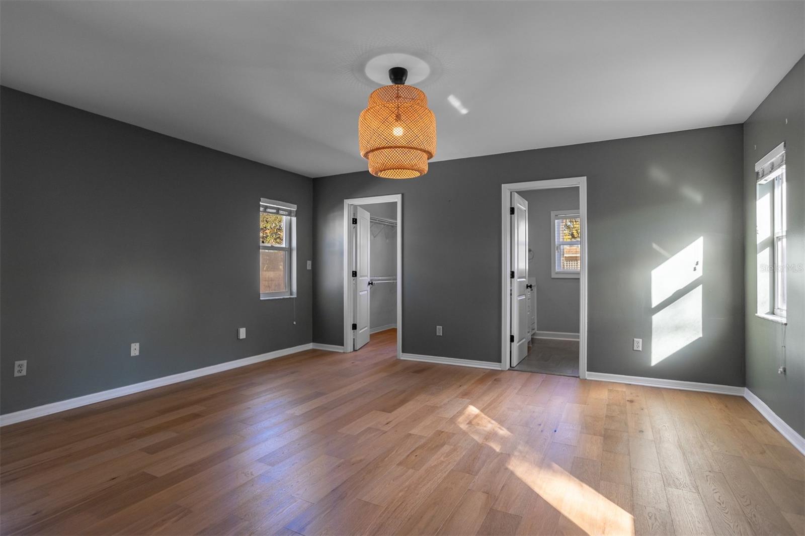 4107 W MULLEN AVE, TAMPA, FL, 33609