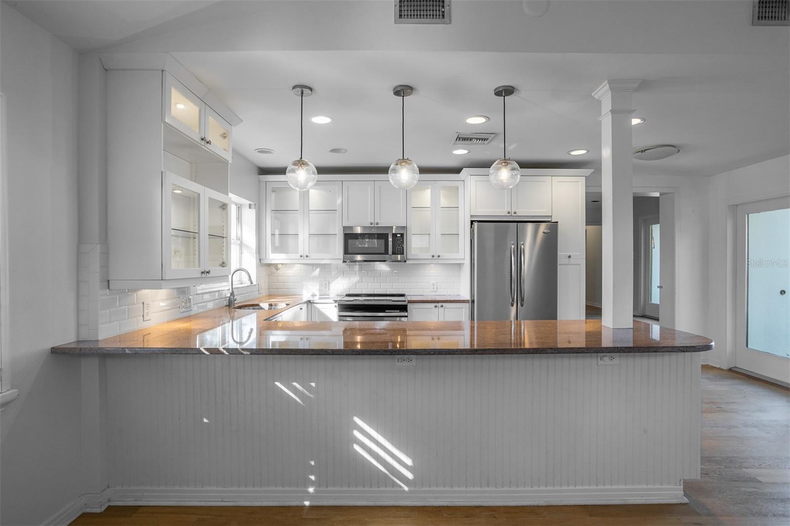 4107 W MULLEN AVE, TAMPA, FL, 33609