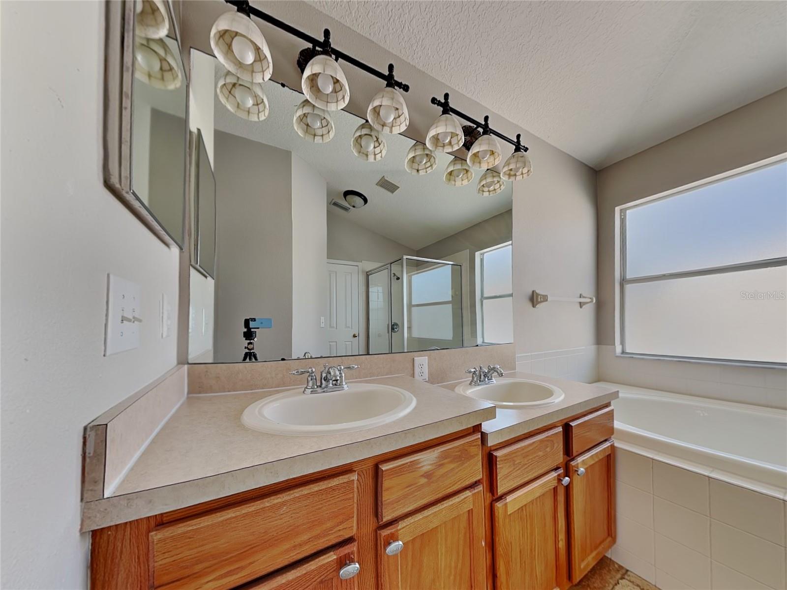 HUNTING CRK MULTI-FAMILY, NEW PORT RICHEY, FL, 34655