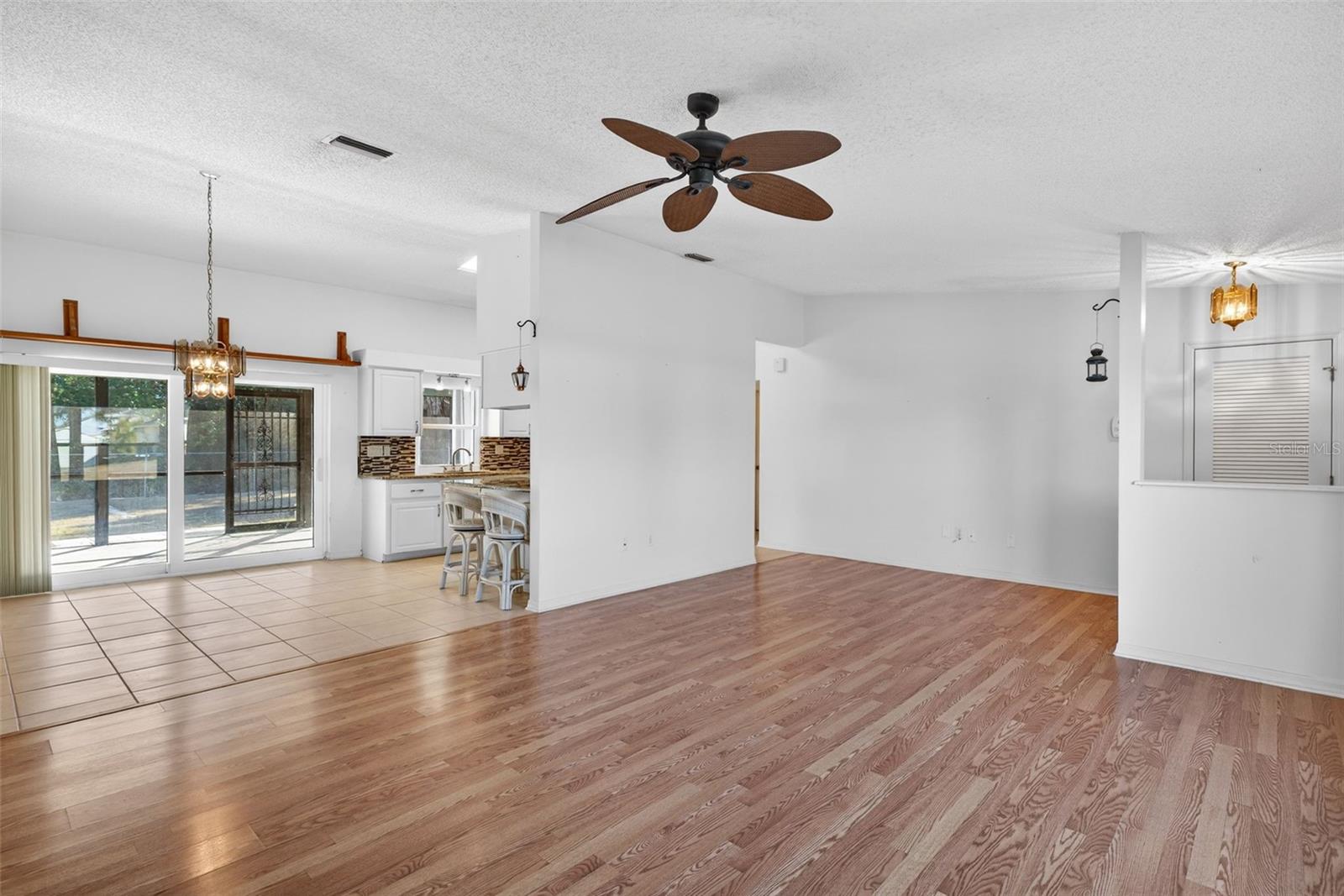 1052 SHEEHAN BLVD, PORT CHARLOTTE, FL, 33952