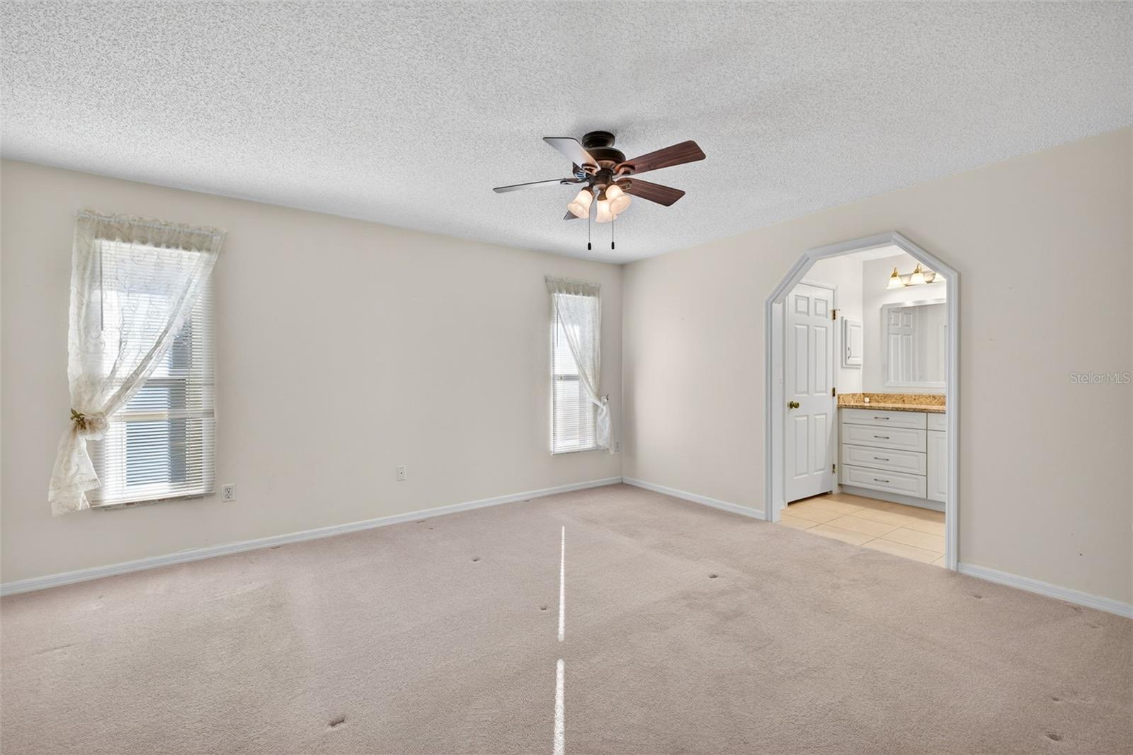 1052 SHEEHAN BLVD, PORT CHARLOTTE, FL, 33952