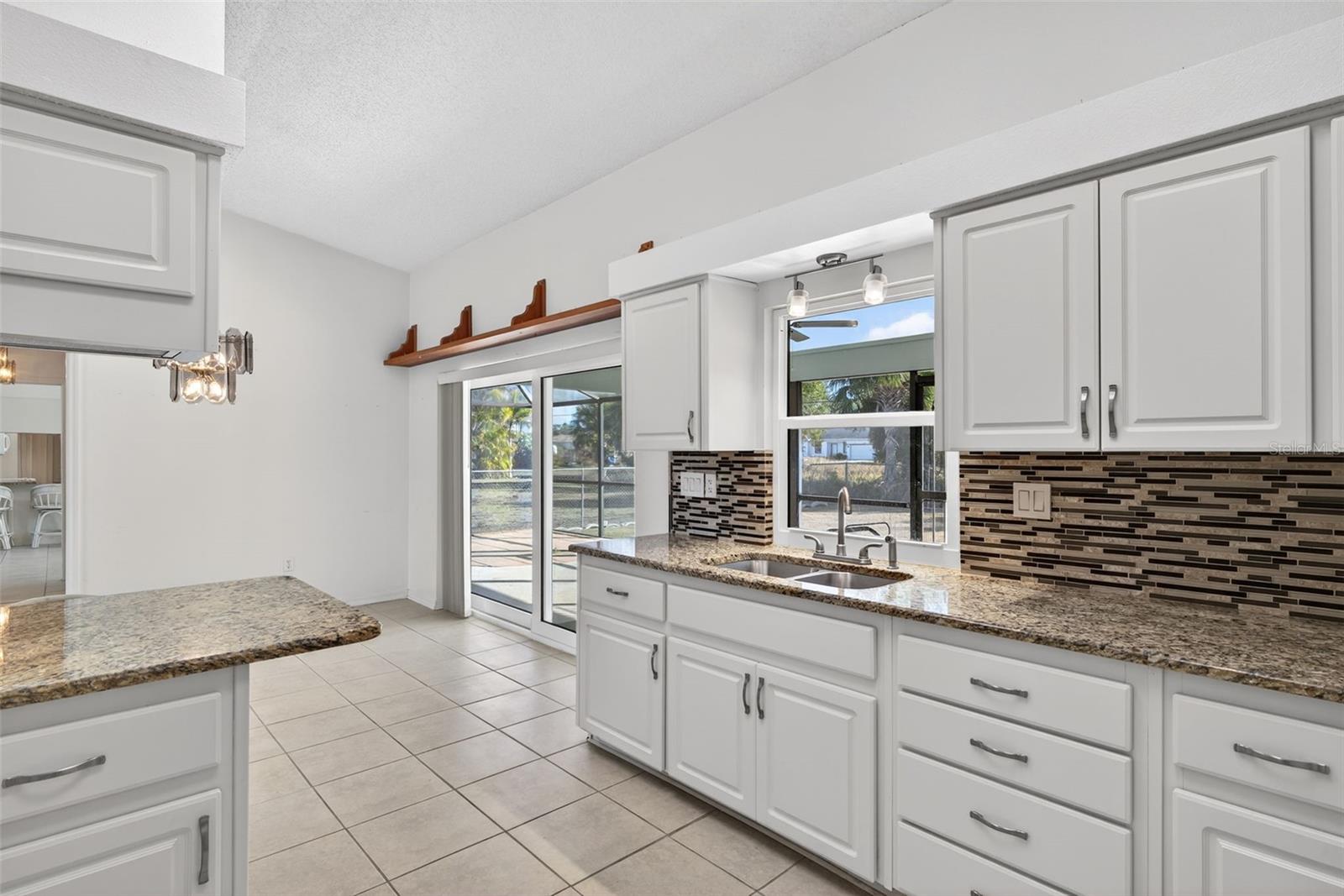 1052 SHEEHAN BLVD, PORT CHARLOTTE, FL, 33952