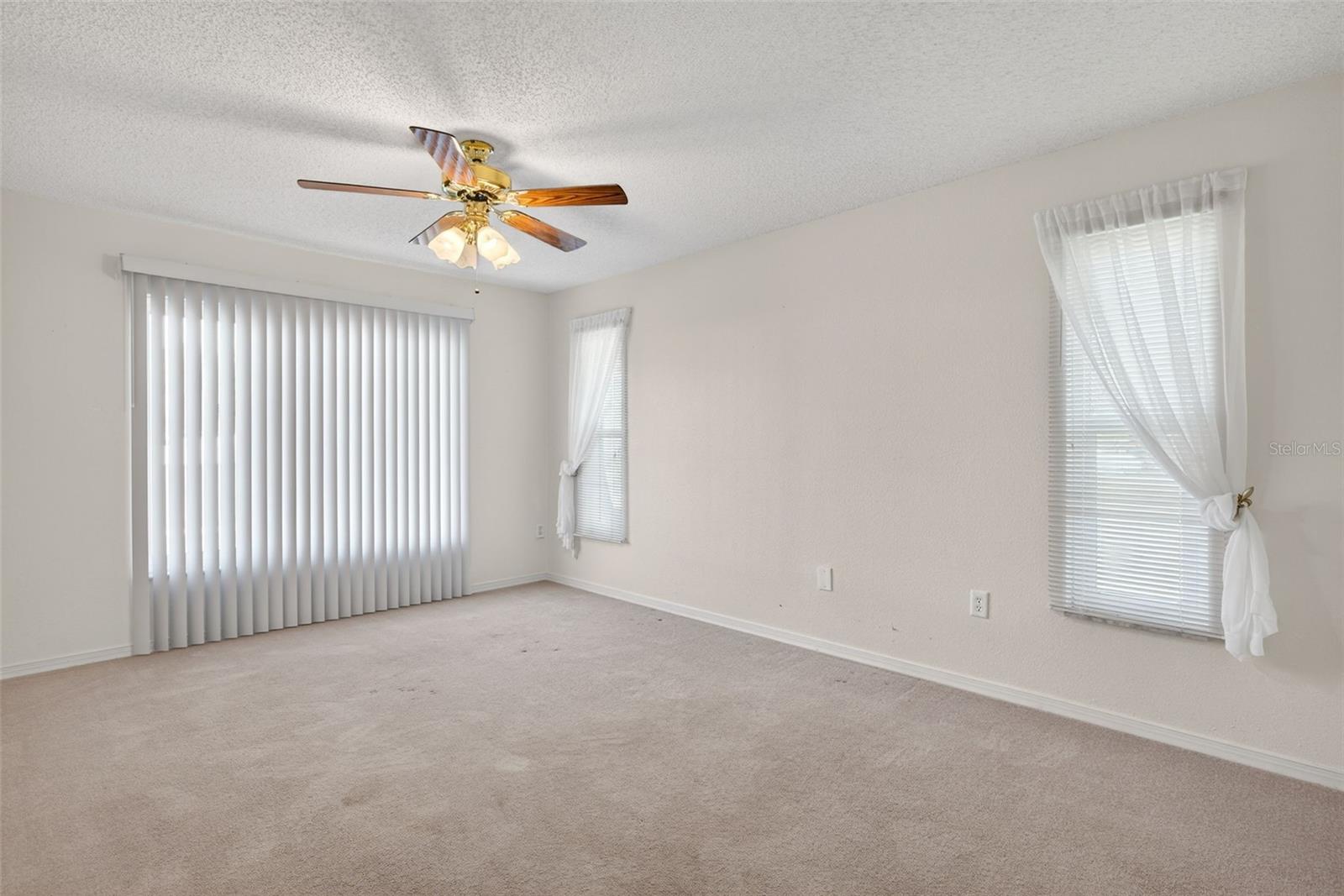 1052 SHEEHAN BLVD, PORT CHARLOTTE, FL, 33952