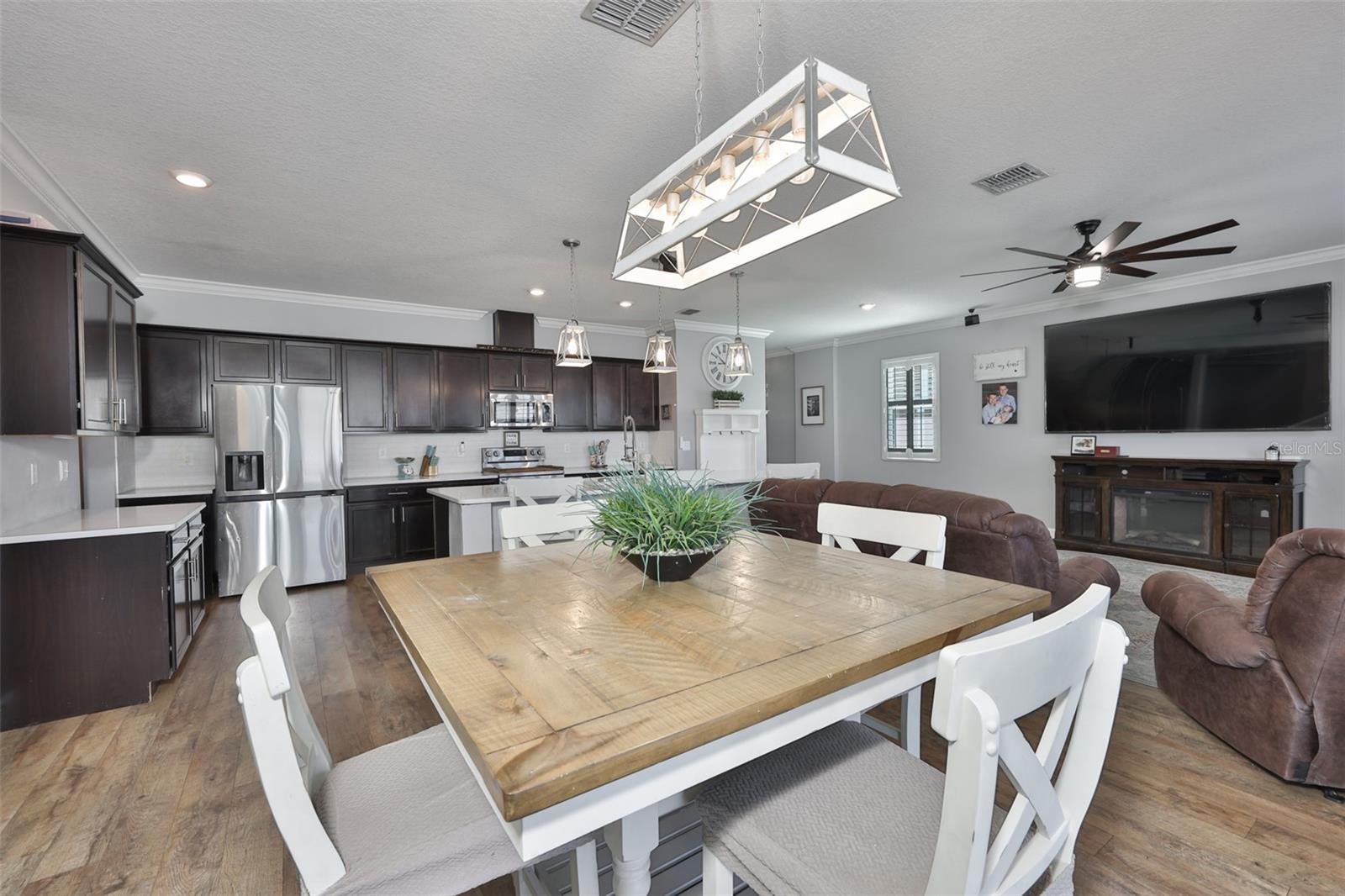 10604 ALDO MORO DR, WIMAUMA, FL, 33598