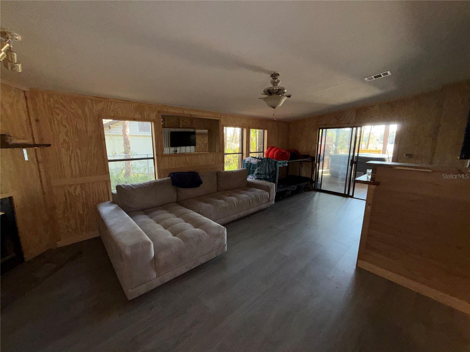 27834 VEVA AVE, PAISLEY, FL, 32767