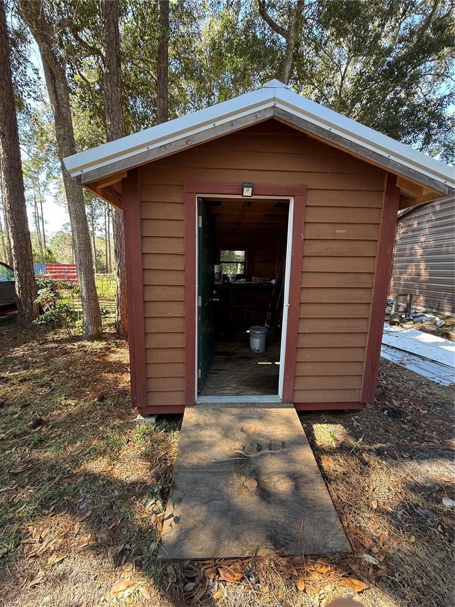 27834 VEVA AVE, PAISLEY, FL, 32767