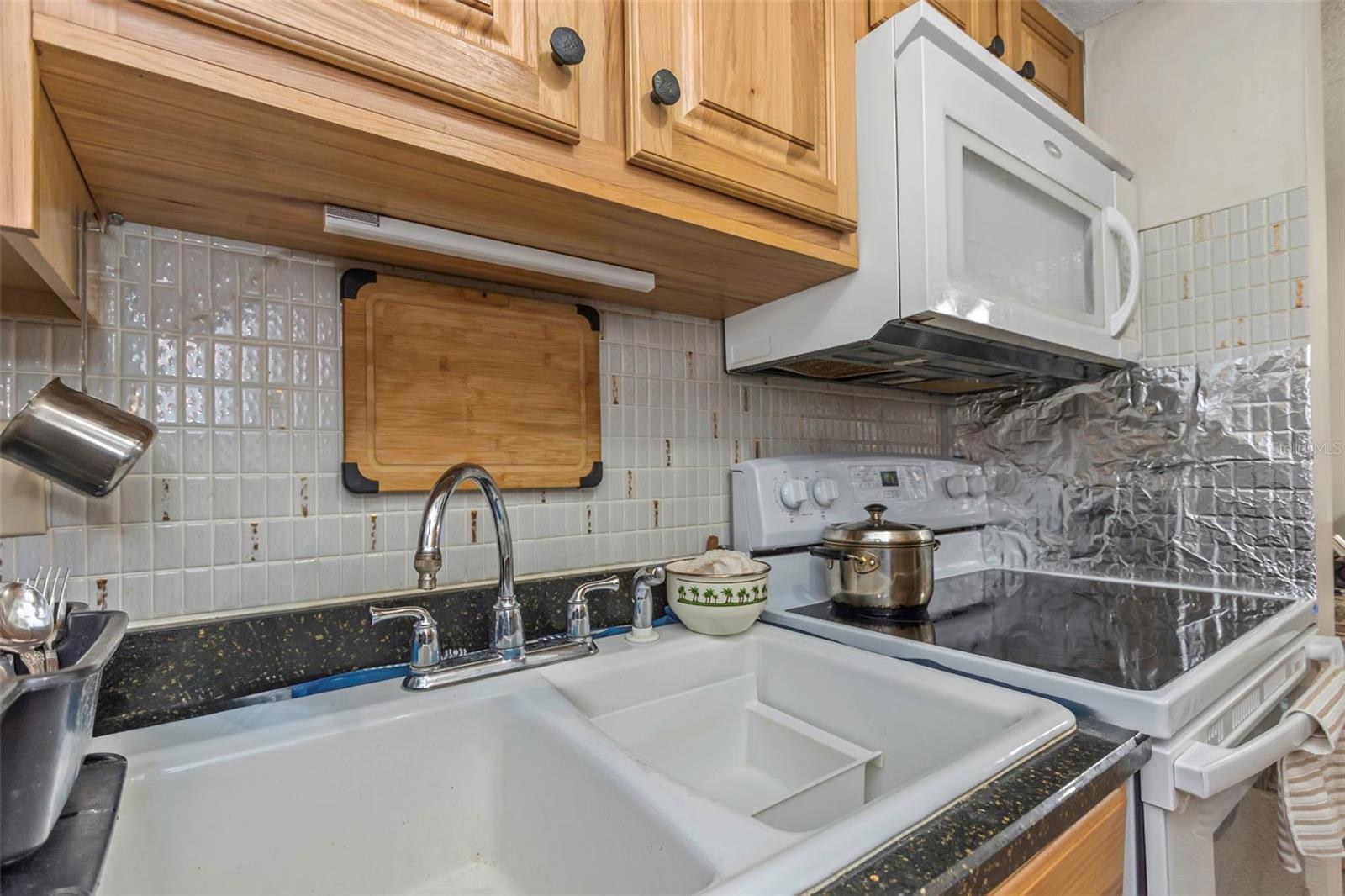 4742 AZALEA DR #106, NEW PORT RICHEY, FL, 34652