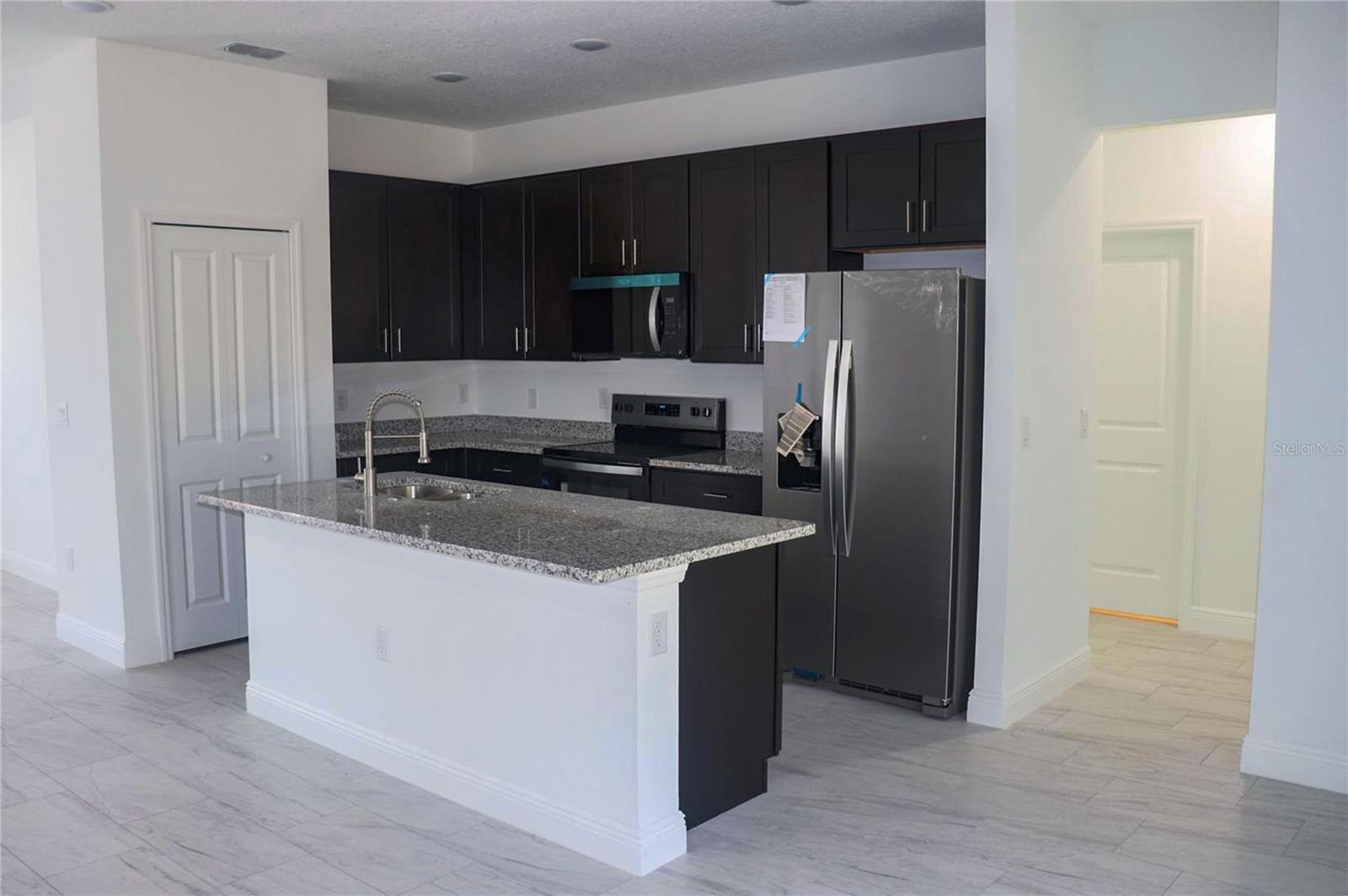 6926 N ELKCAM BLVD, CITRUS SPRINGS, FL, 34433