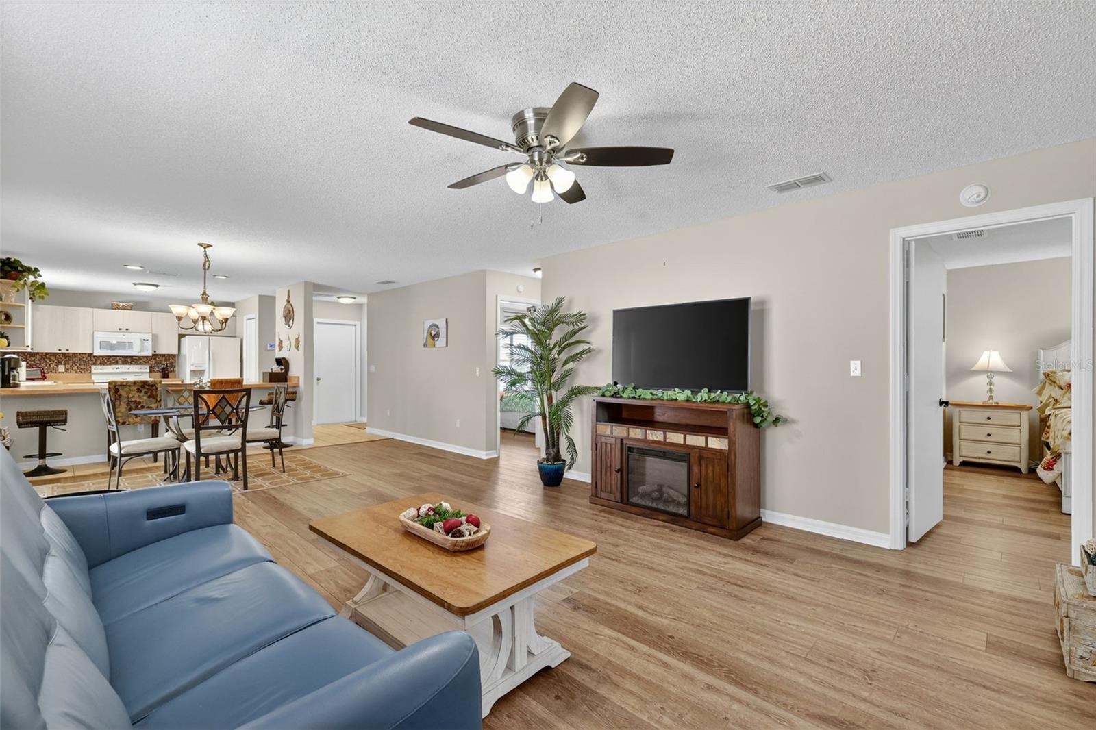 1657 ZADORA LN, THE VILLAGES, FL, 32159