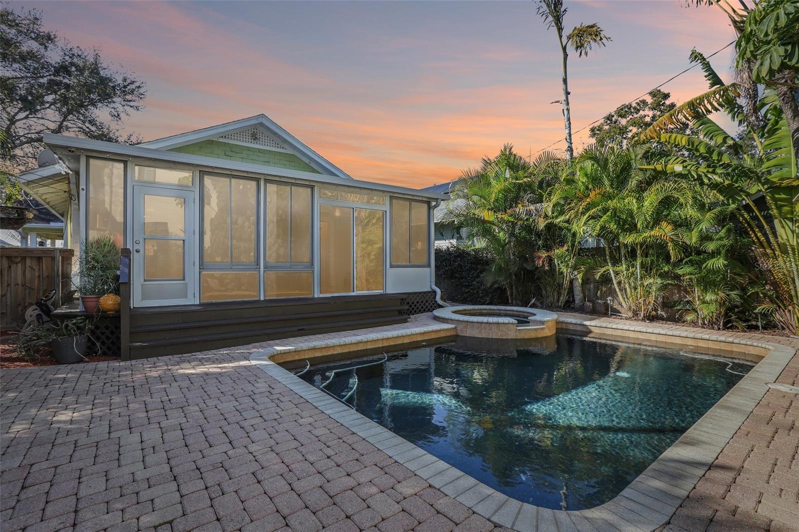 921 3RD ST N, ST PETERSBURG, FL, 33701