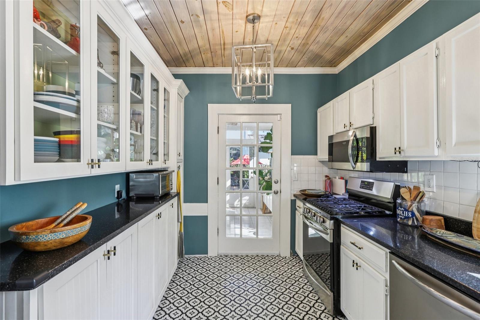 921 3RD ST N, ST PETERSBURG, FL, 33701