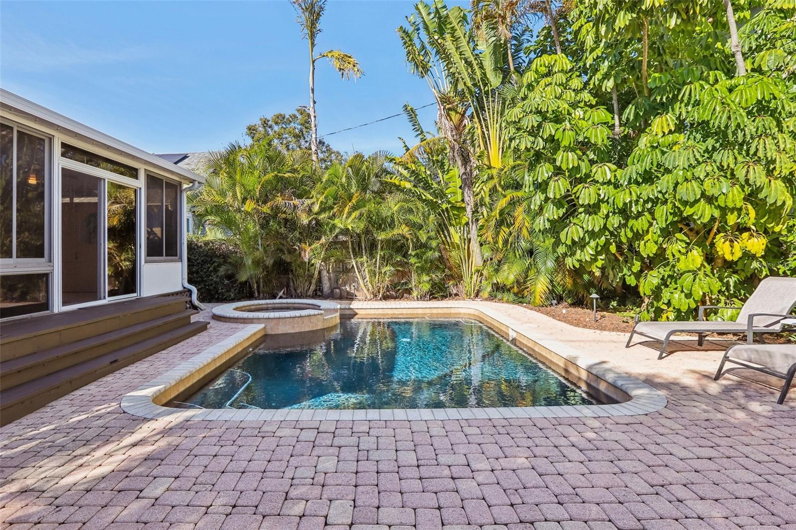 921 3RD ST N, ST PETERSBURG, FL, 33701