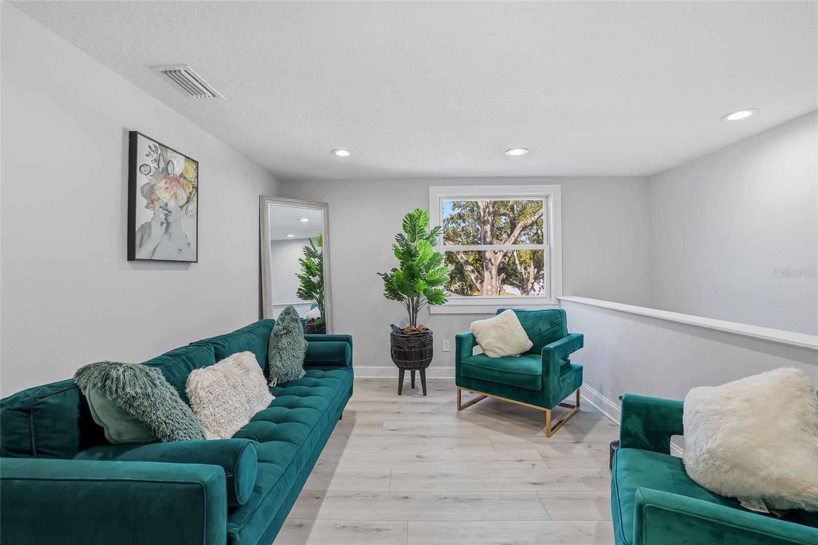 4024 DELLBROOK DR, TAMPA, FL, 33624