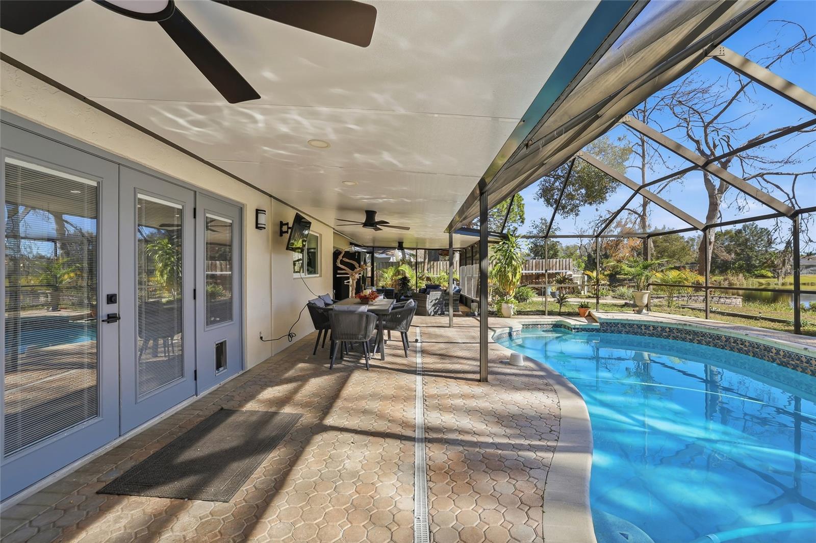 4024 DELLBROOK DR, TAMPA, FL, 33624