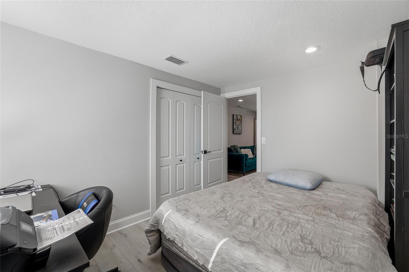 4024 DELLBROOK DR, TAMPA, FL, 33624