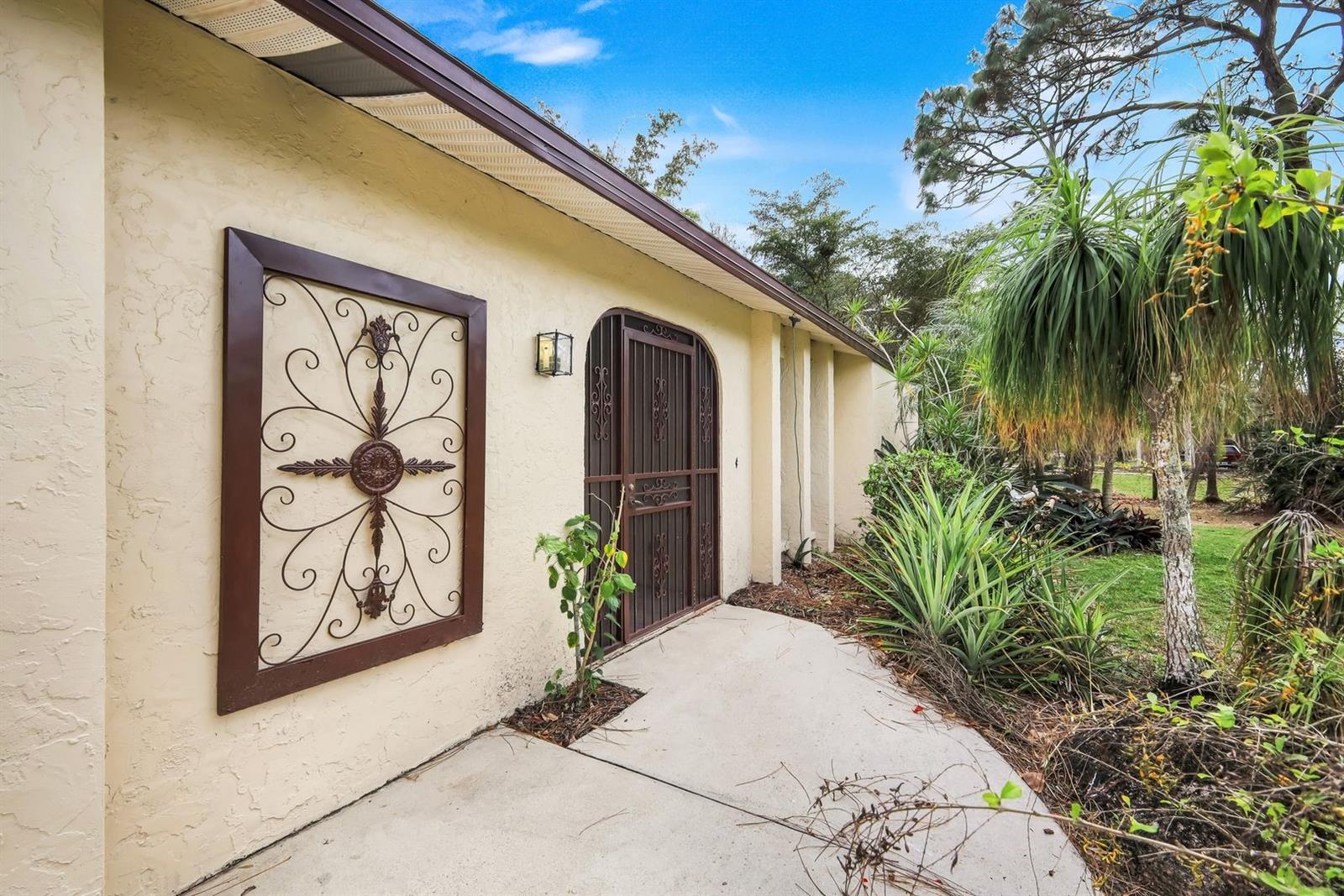 17740 SABAL PALM DR, NORTH FORT MYERS, FL, 33917