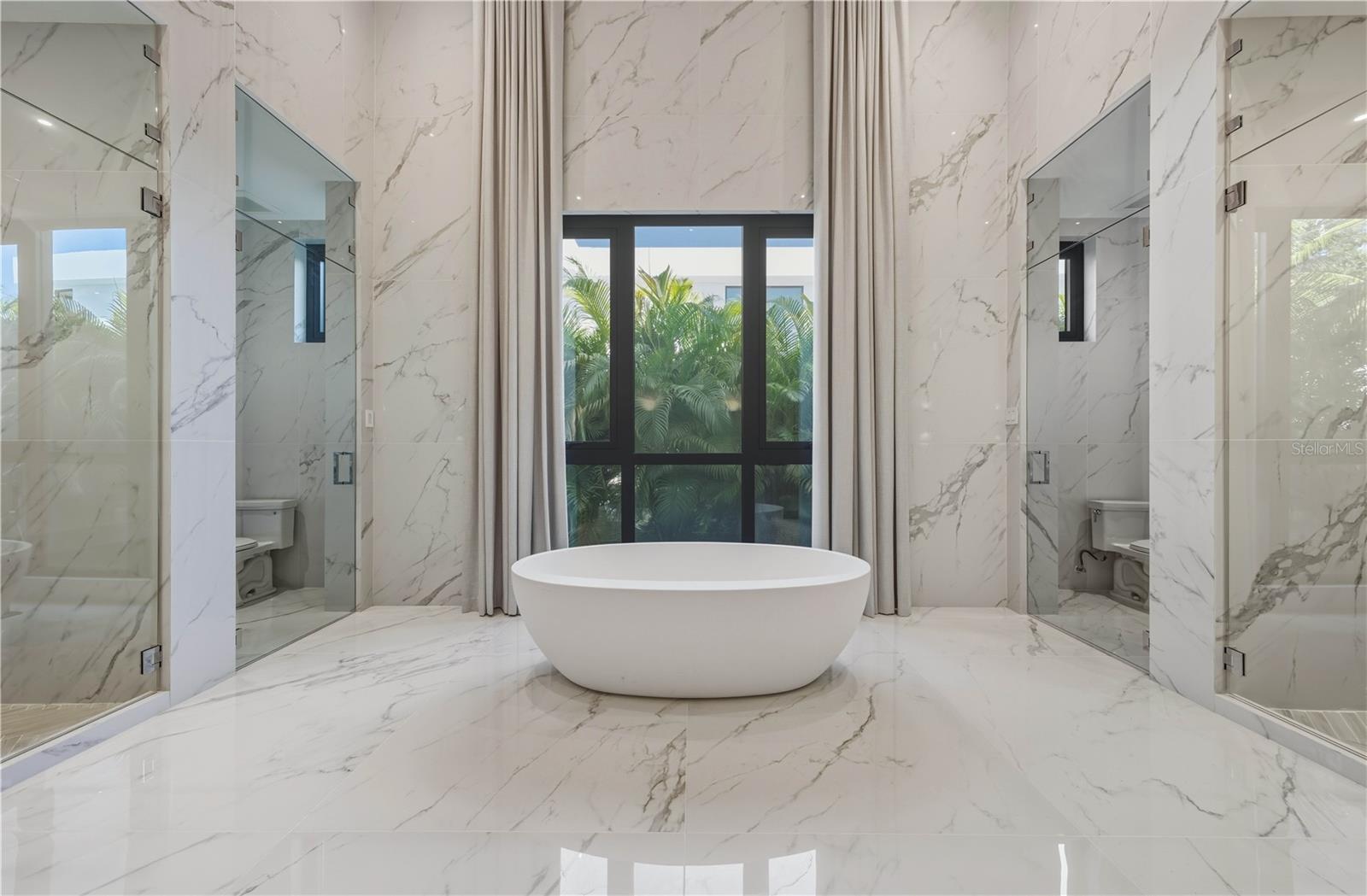 PR9118954 Property Photo