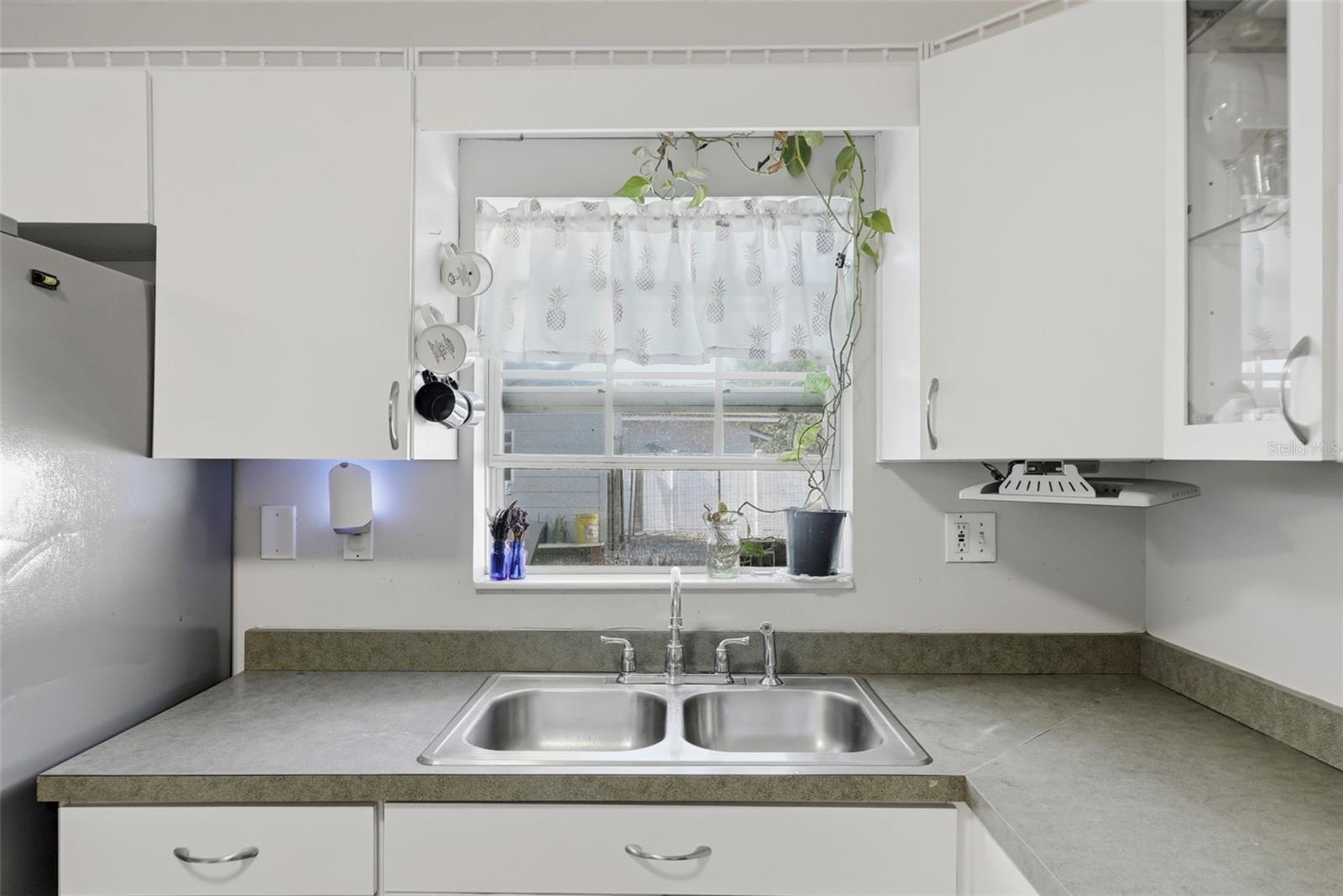 3992 62ND ST N, ST PETERSBURG, FL, 33709