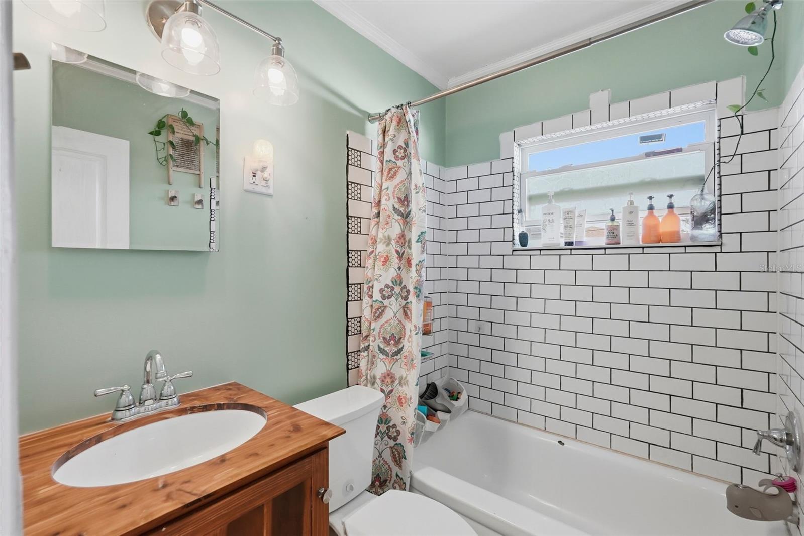 3992 62ND ST N, ST PETERSBURG, FL, 33709