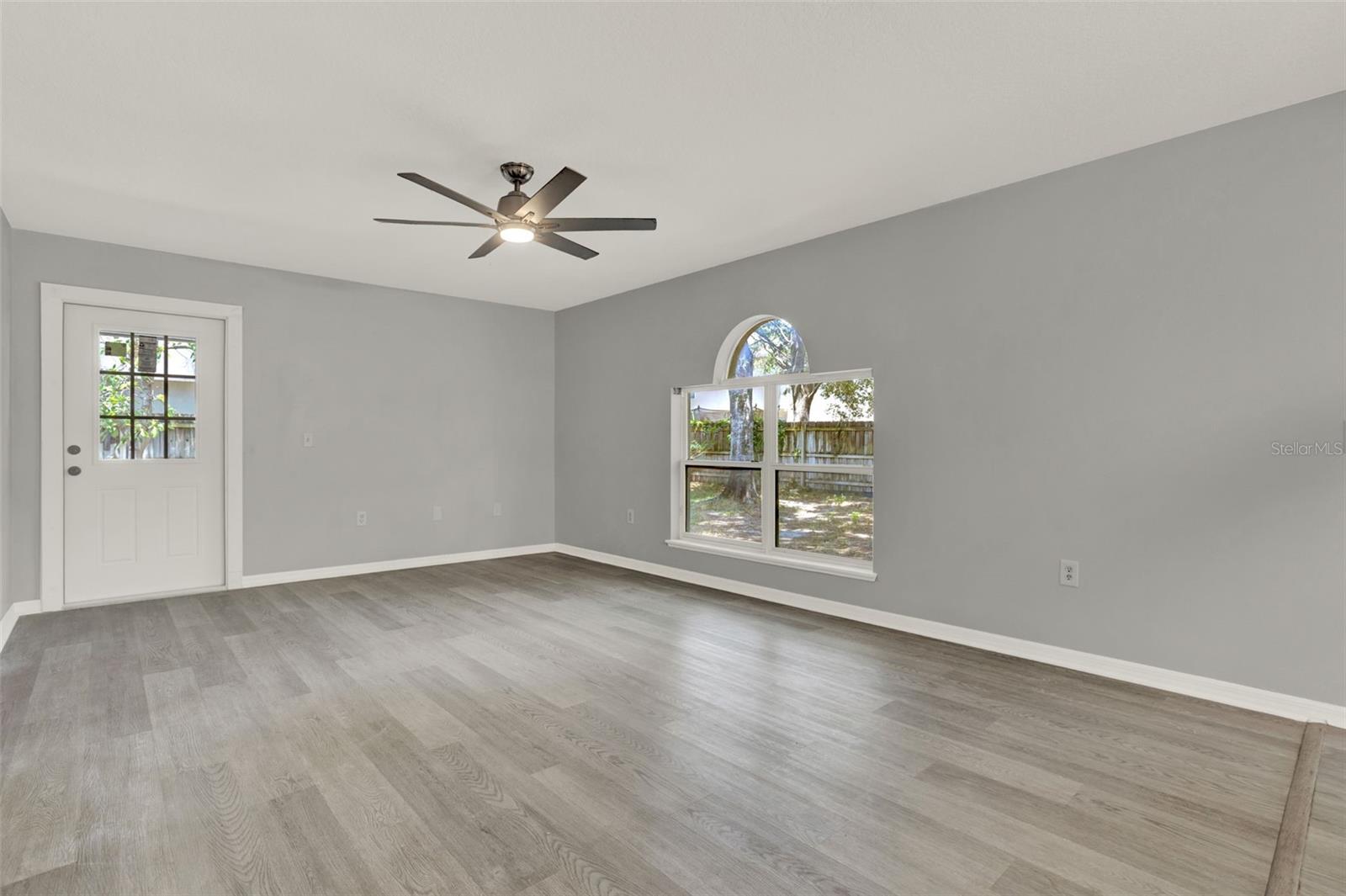 809 DEER GLEN CT, FRUITLAND PARK, FL, 34731