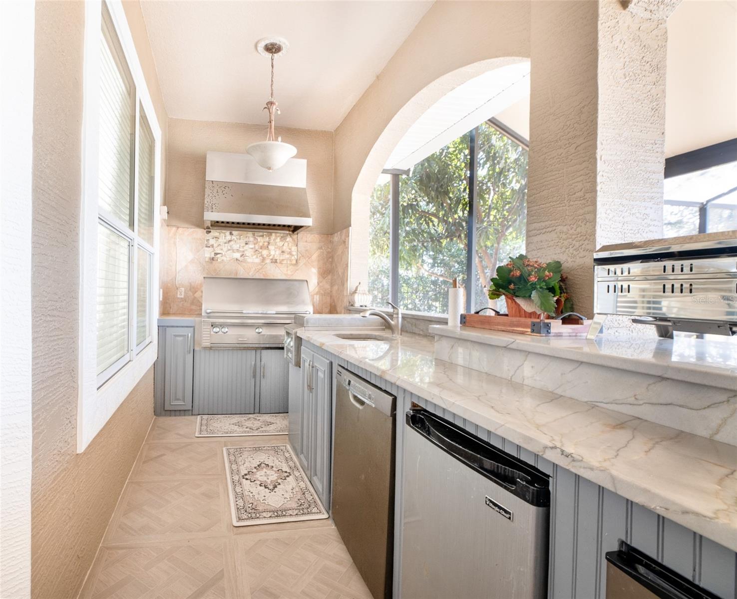 18 OLD OAK DR N, PALM COAST, FL, 32137