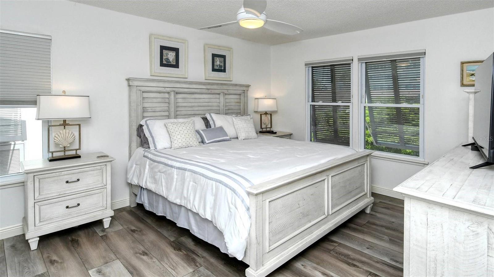 6044 W PEPPERTREE WAY #233B, SARASOTA, FL, 34242