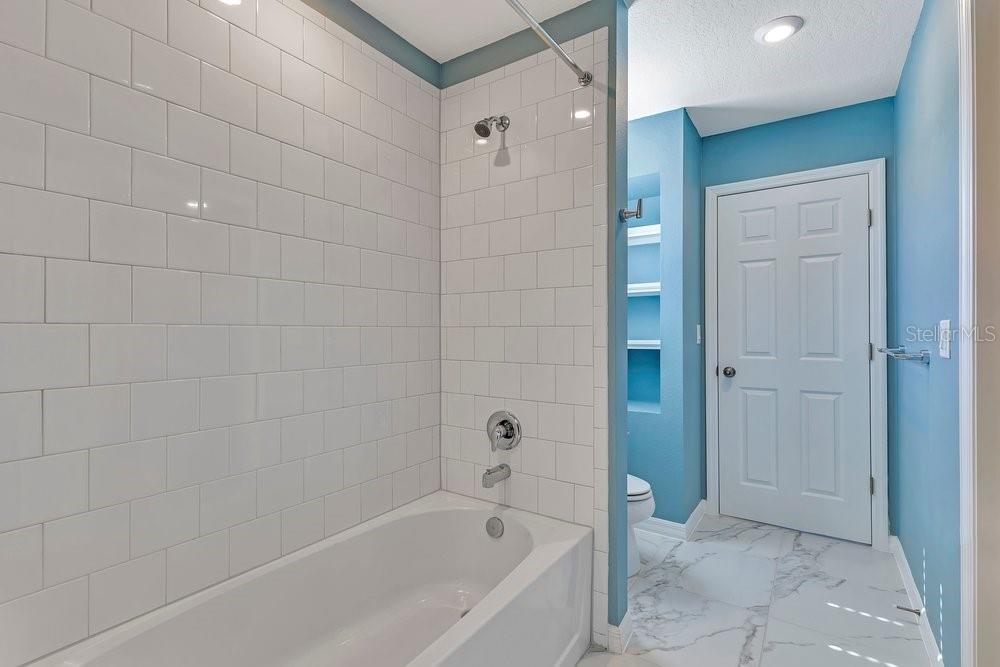 9406 LAUNCH POINT RD, ORLANDO, FL, 32832