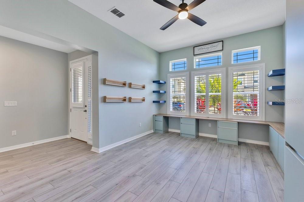 9406 LAUNCH POINT RD, ORLANDO, FL, 32832