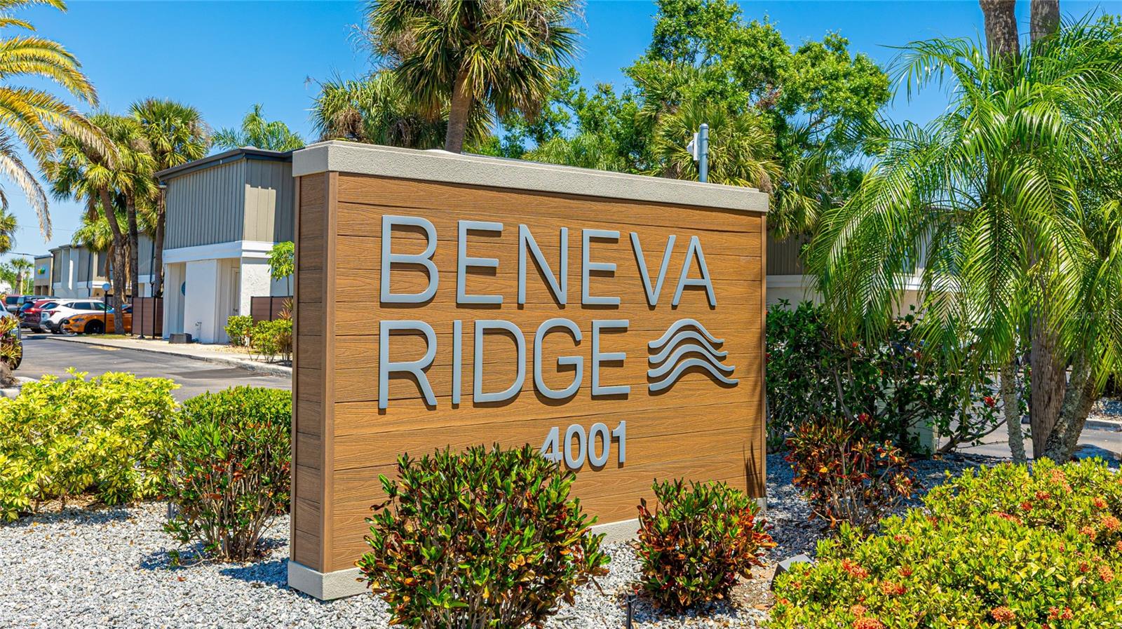 4001 BENEVA RD #305, SARASOTA, FL, 34233
