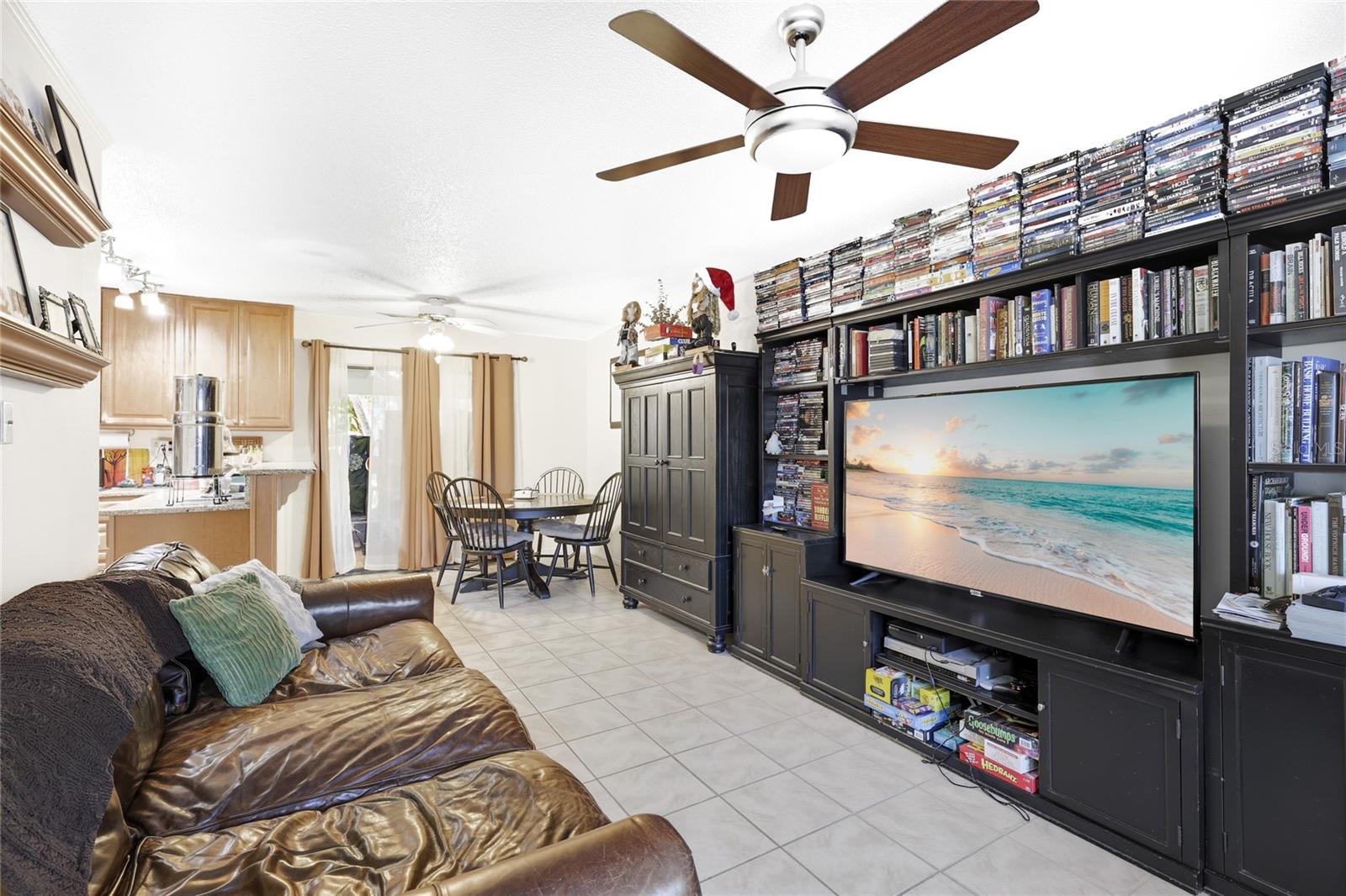 4001 BENEVA RD #305, SARASOTA, FL, 34233